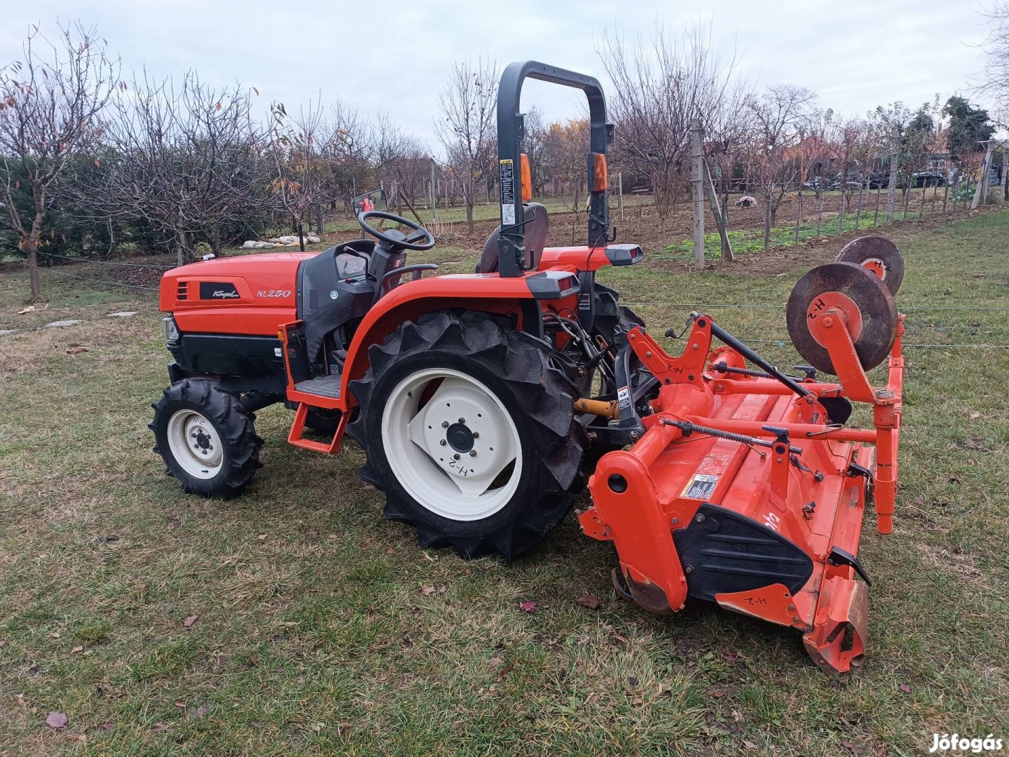 kubota KL 25 le. 2003as evj. 860üo. japán kistraktor redszamozhato.