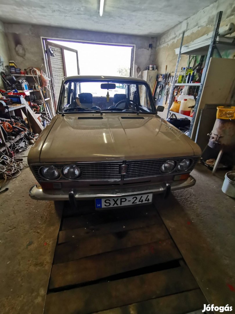 lada 1500 2103 