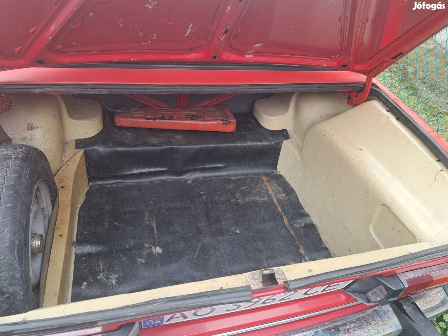 lada 2103 2106 csomagtér burkolatok