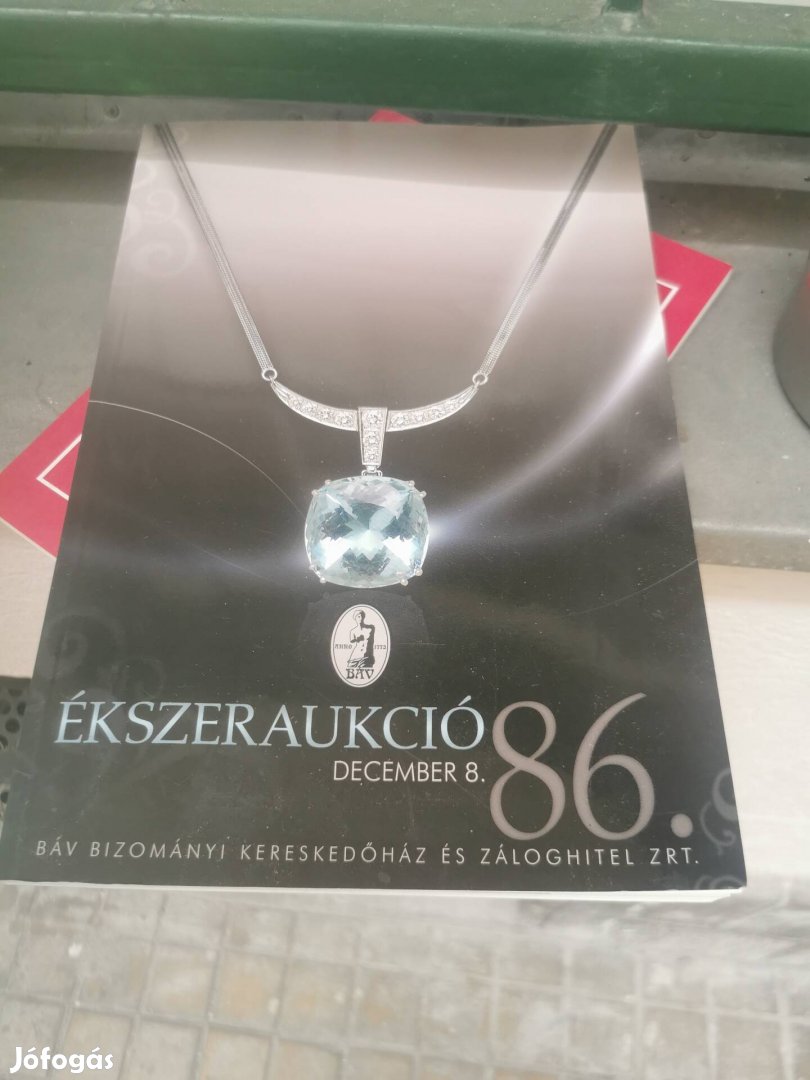 leárazva 18db aukciós katalógus