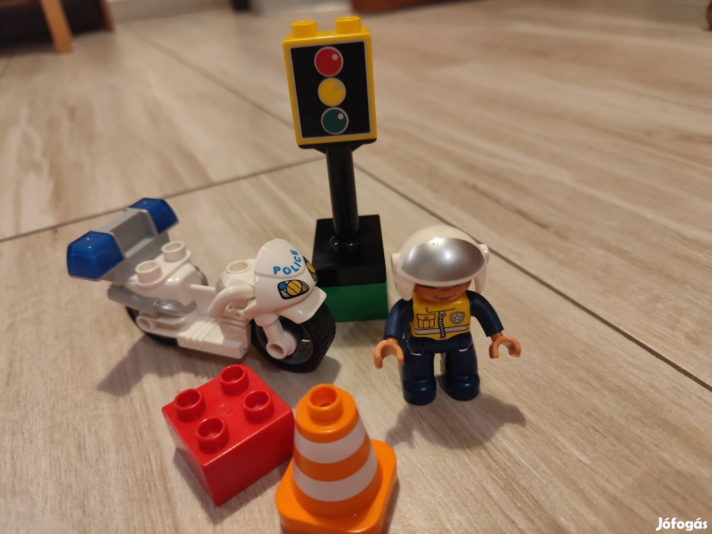 lego Duplo 5679 rendőrmotor készlet 