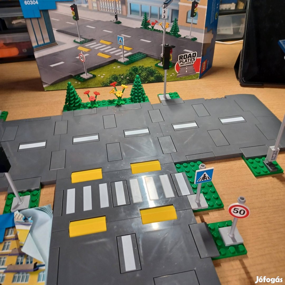 lego city út elemek 60304