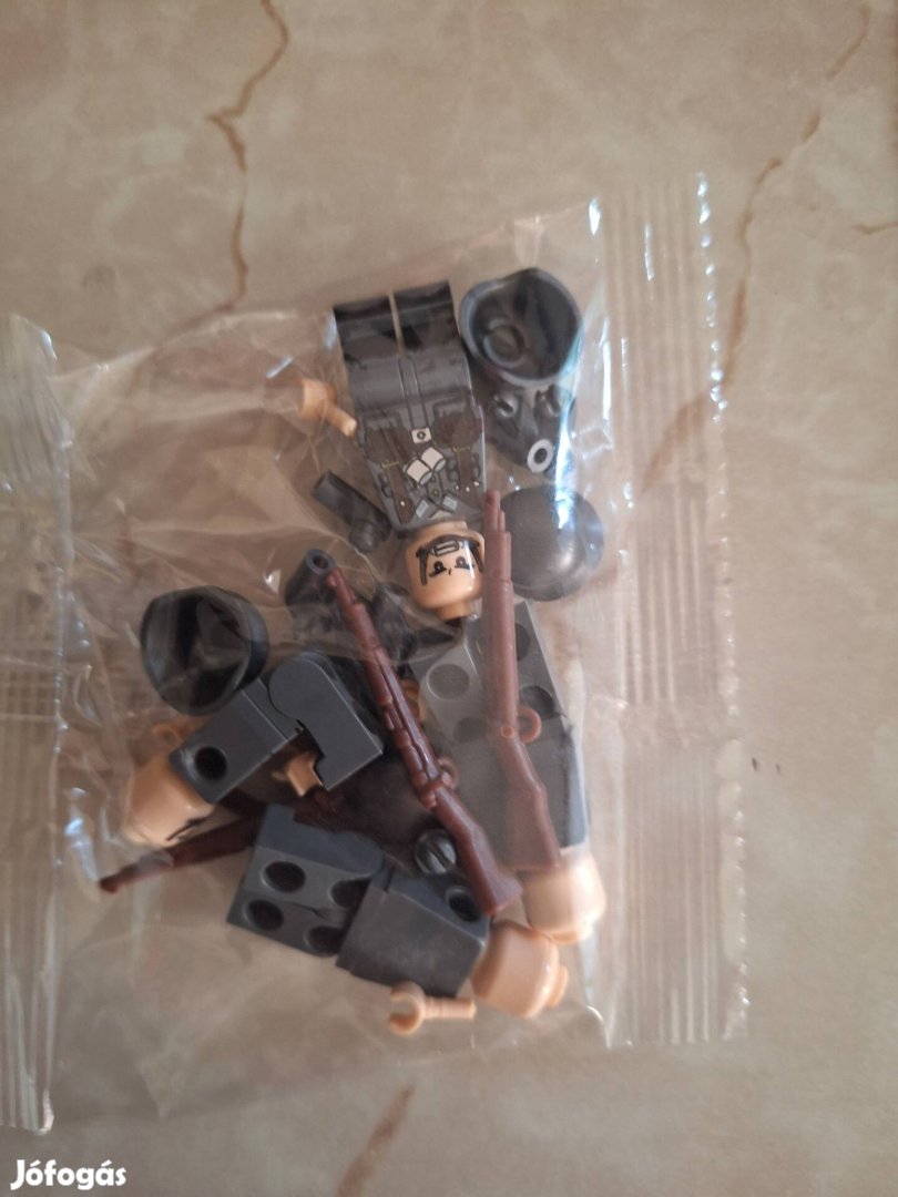 lego jellegü katona 4db 
