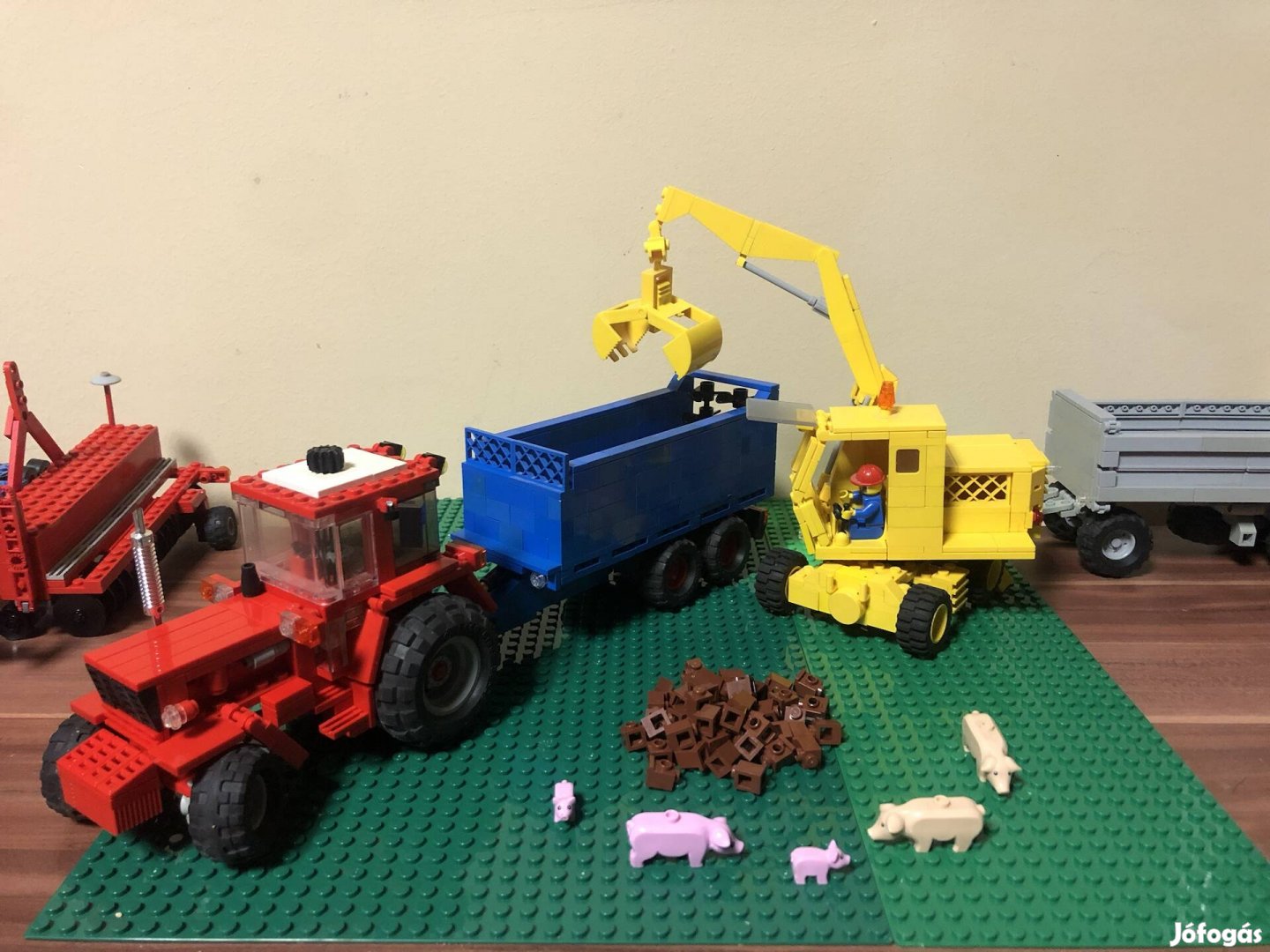 lego traktor szett!