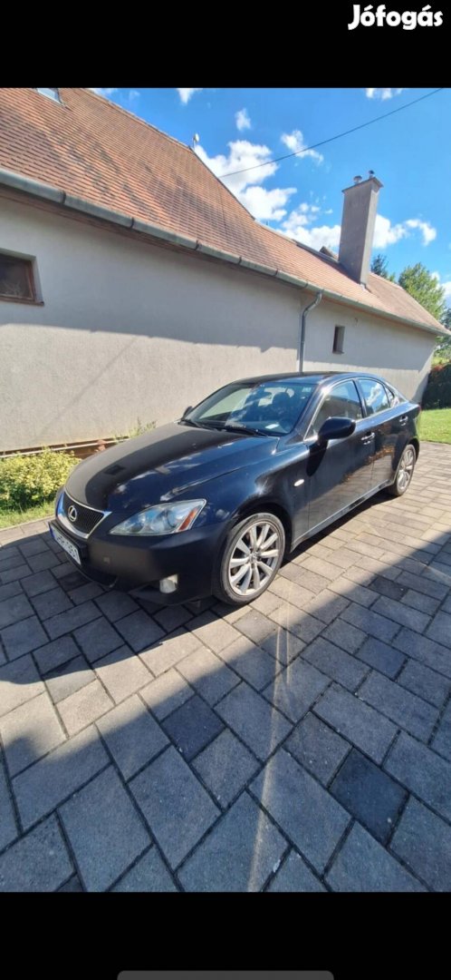 lexus is 220d