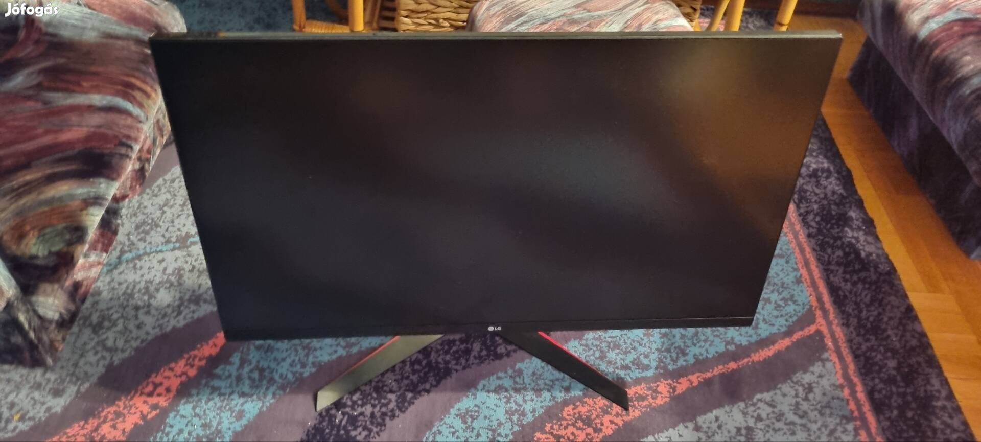 lg 32" 4K Led monitor hibás 