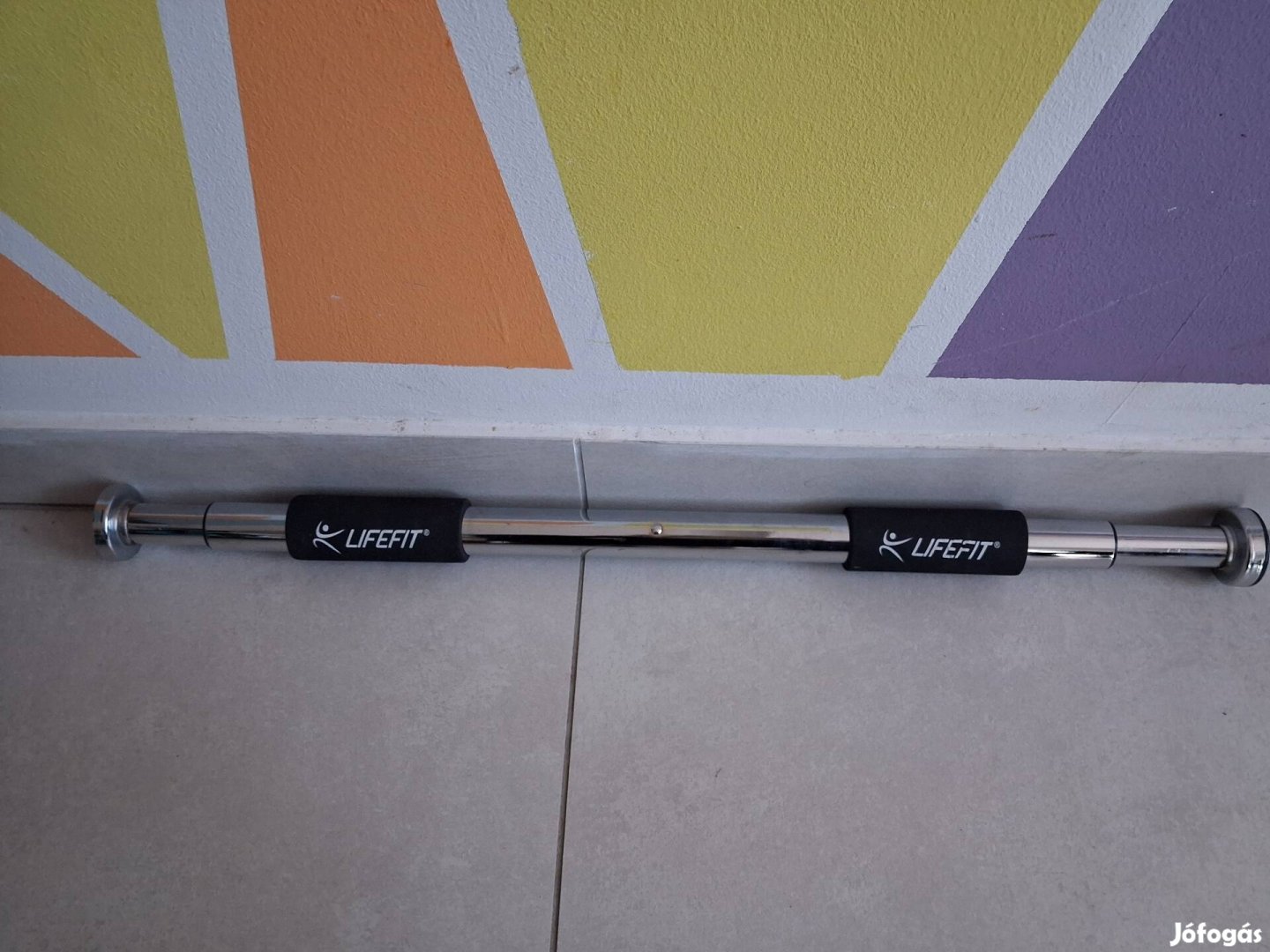 lifefit univerzális állítható edzőrúd,90-110 cm ajtó