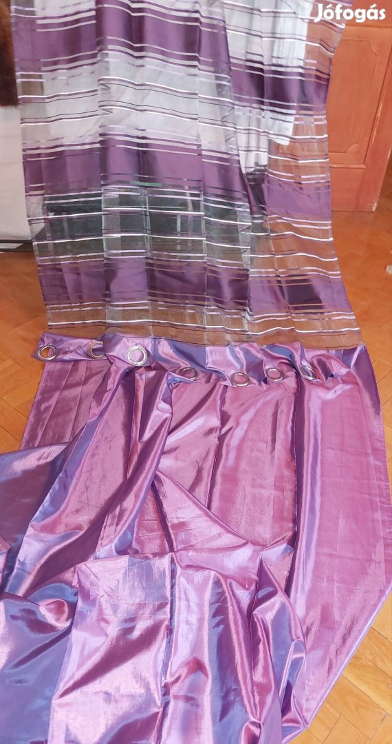 lila draperia kulonleges kivitelű