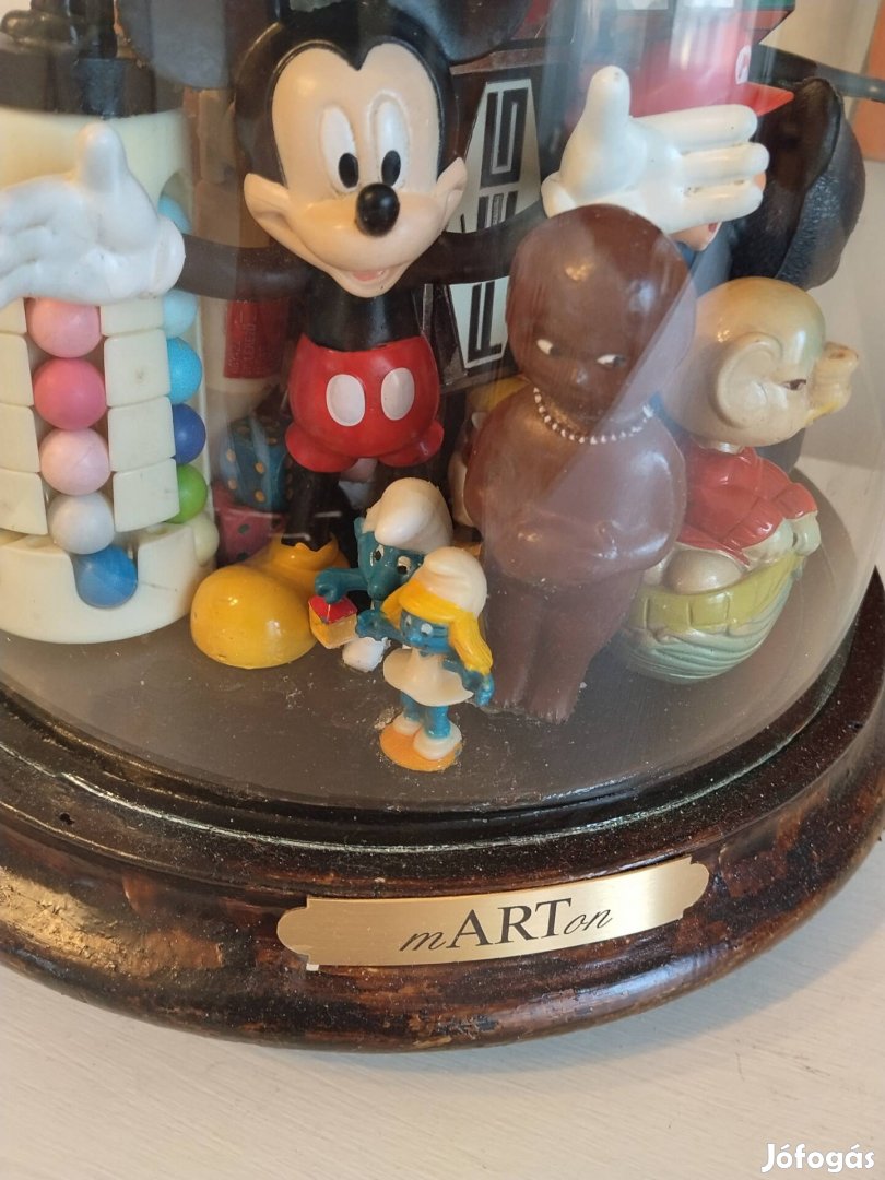 m ART on Dioráma beépités