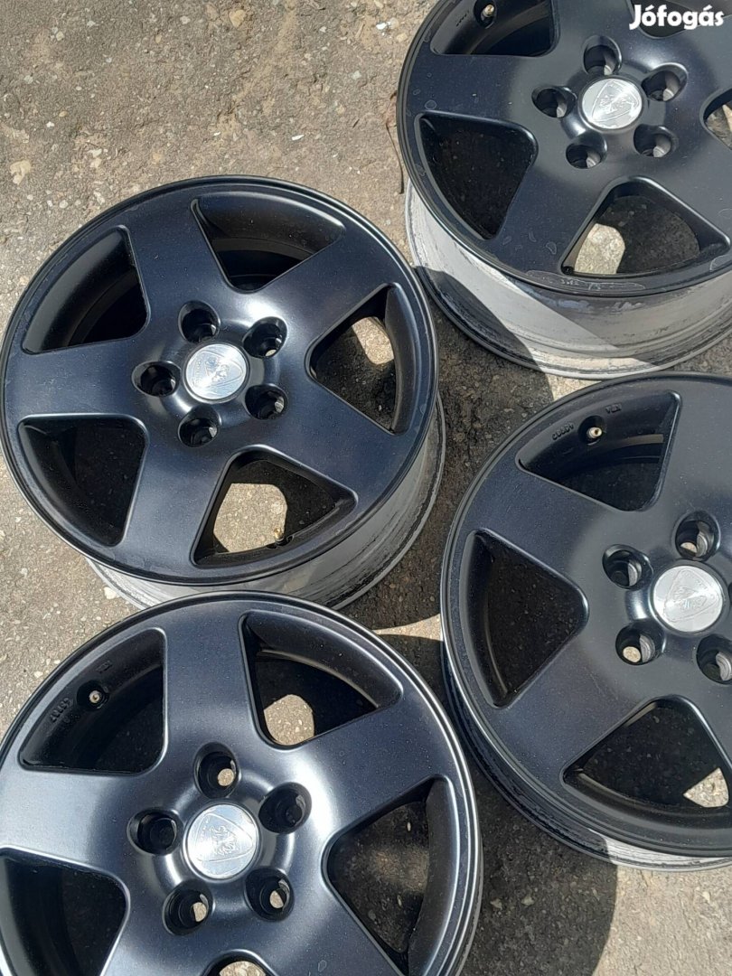 mazda Nissan Mitsubishi Suzuki Toyota Renault r15 5x114.3 alufelni 