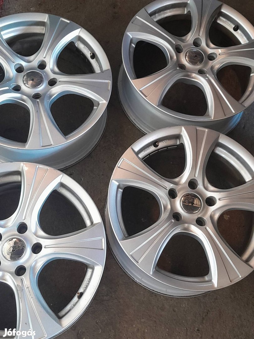 mazda Nissan Mitsubishi Suzuki Toyota Renault r17 5x114.3 