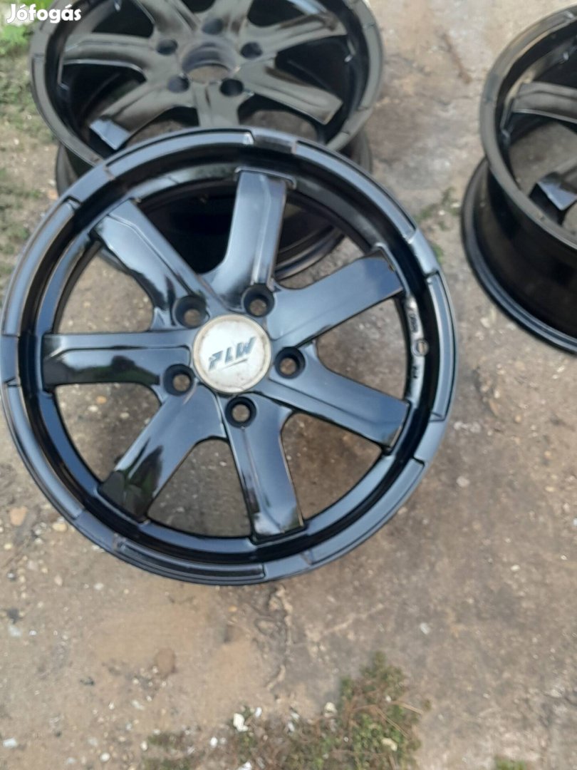 mazda kia Hyundai Toyota Mitsubishi Suzuki Nissan r16 5x114.3 