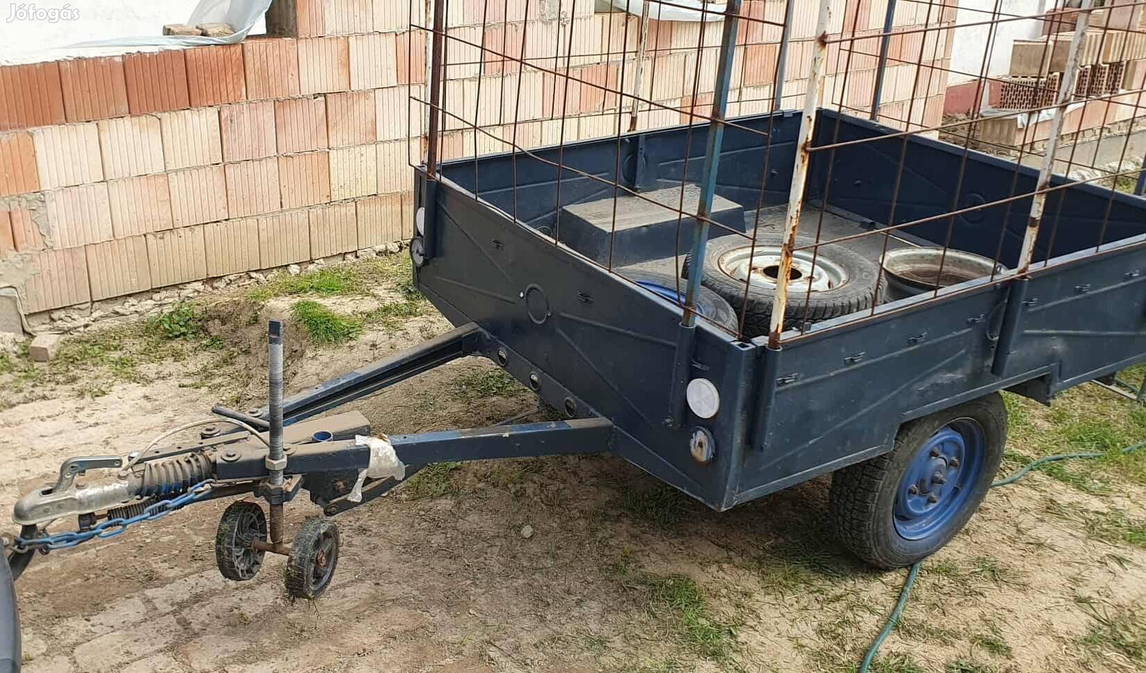 megkímélt utánfutó 