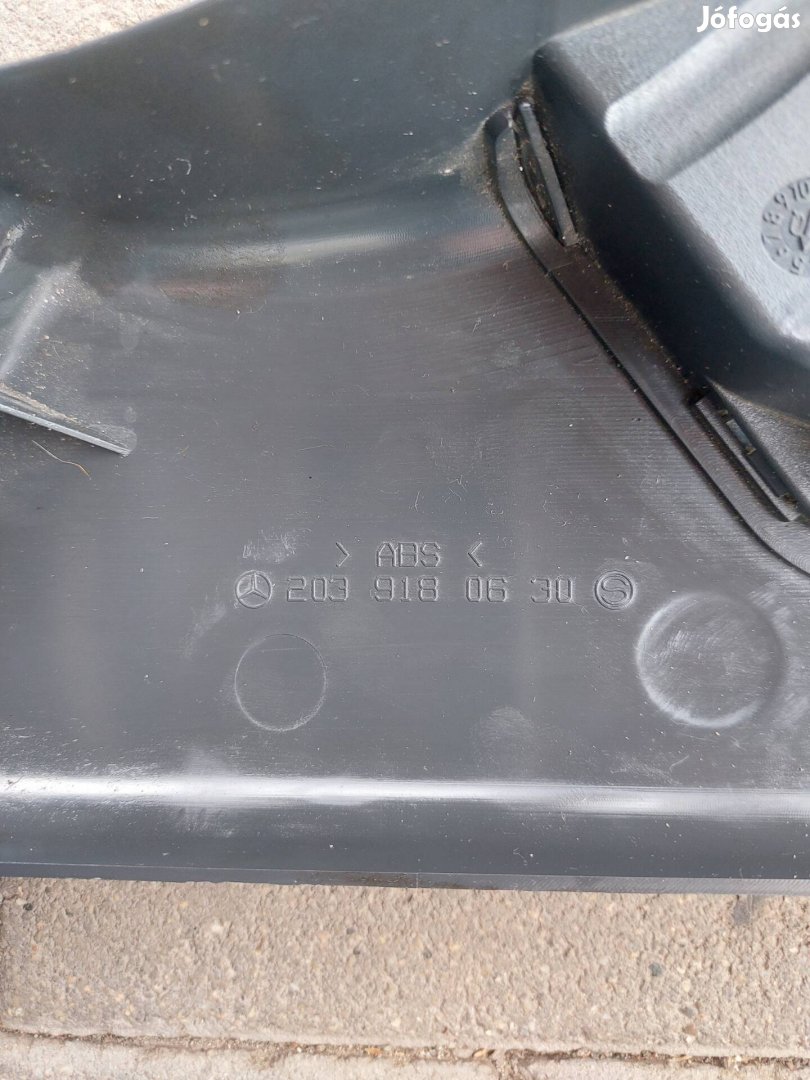 mercedes w203 jobb oldali ülés burkolat 