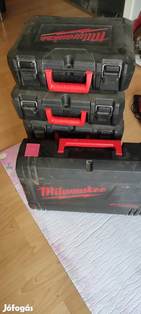 milwaukee koferek eladók.