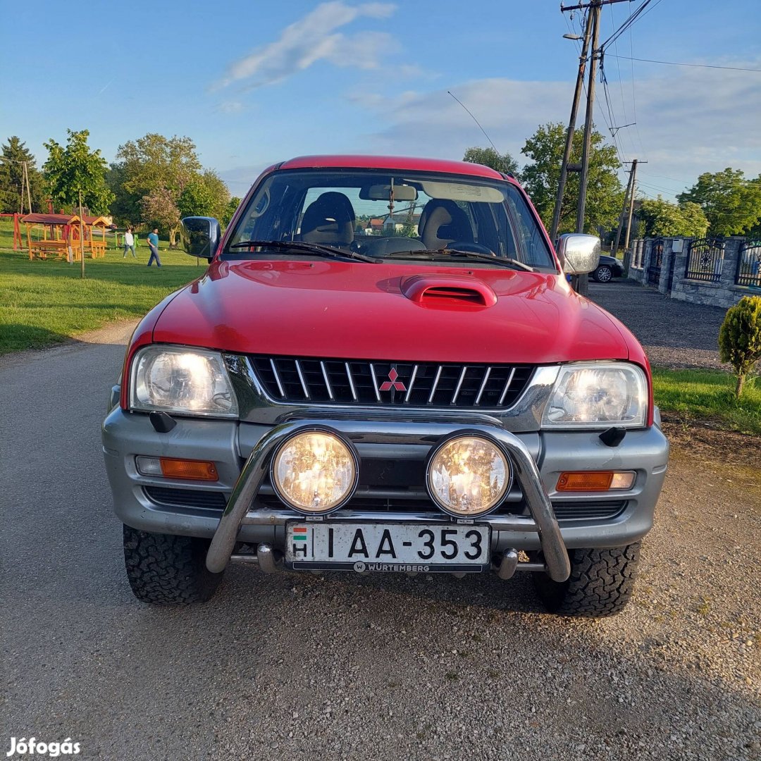 mitsubishi L 200-as 