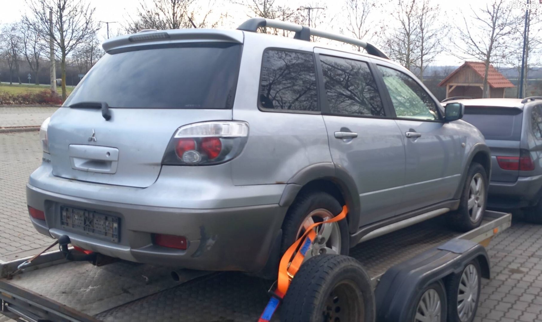 mitsubishi outlander minden alkatrésze eladó