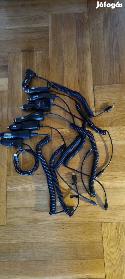 mobiltelefon autós töltő micro usb-s