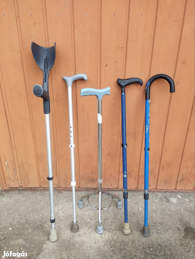 mozgáskorlátozott segédeszköz botok