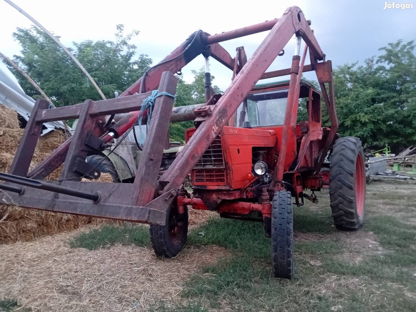 mtz 50 traktor gólya rakodóval eladó