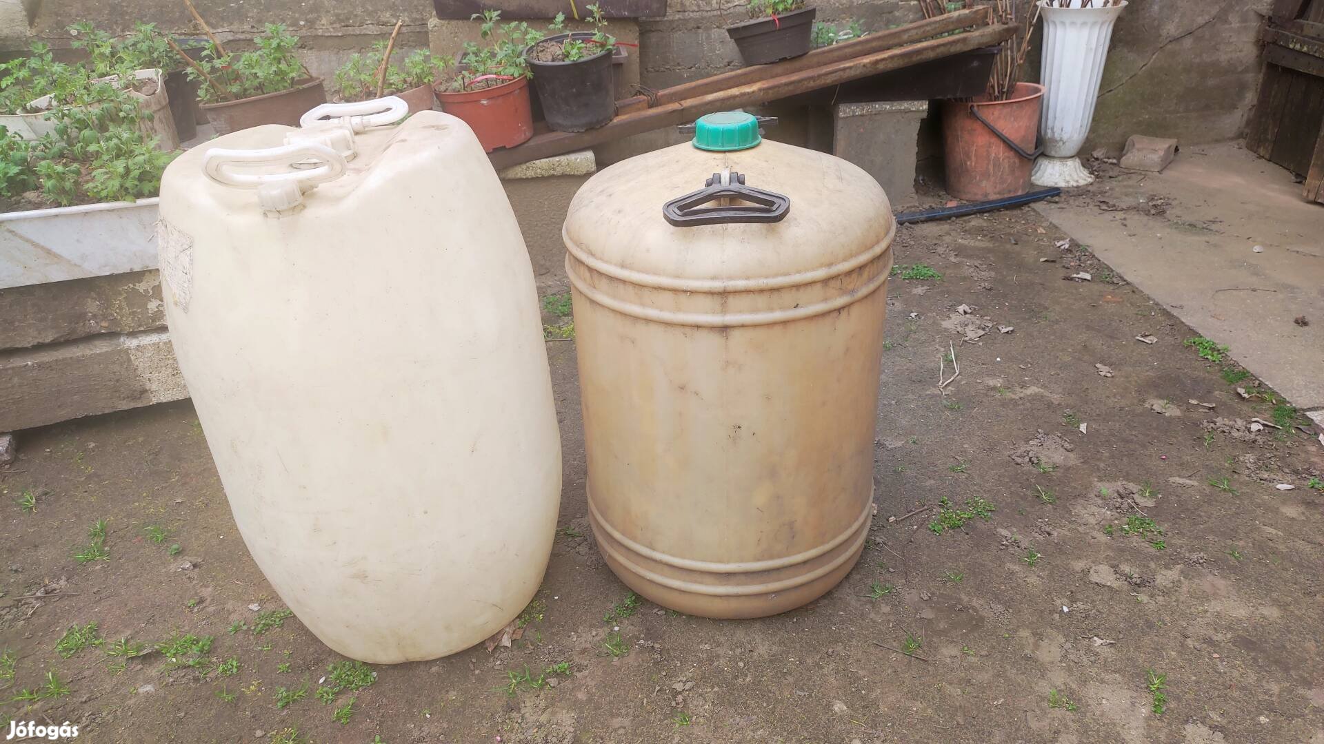 műanyag ballon 60L