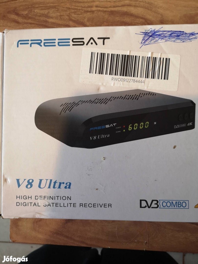 műholdvevő. csak kibontva volt.