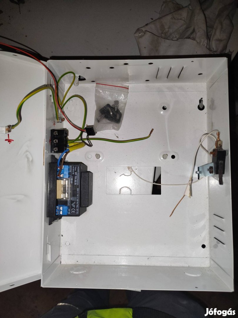 multi alarm GSM doboz 2db