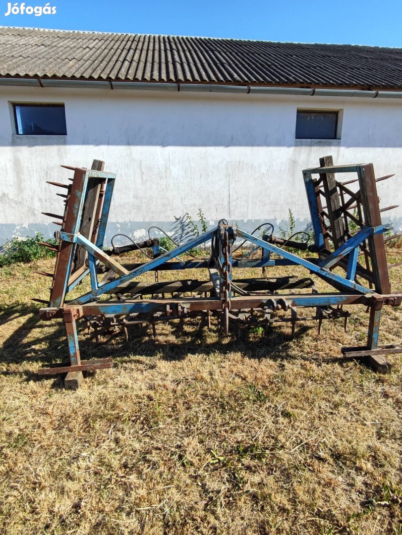 munkagép eladó 