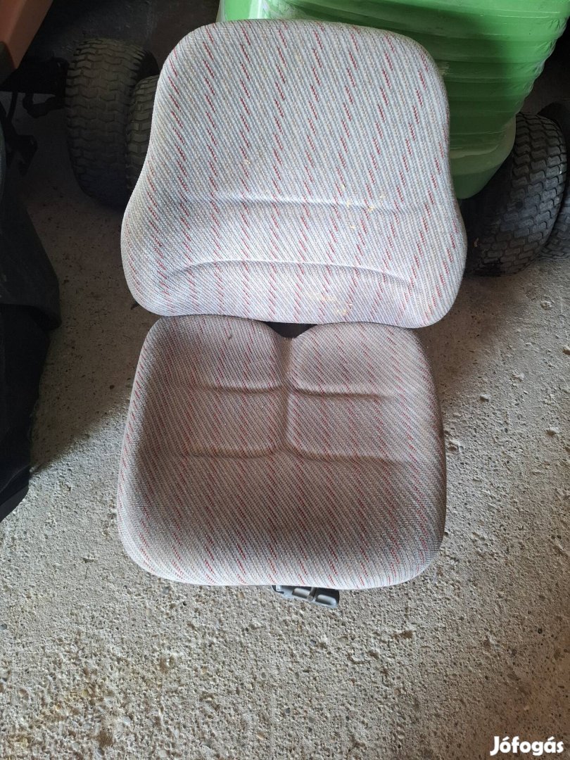 munkagép traktor ülés