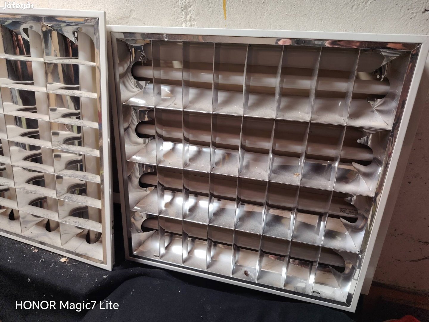 neon lámpa testek mennyezeti