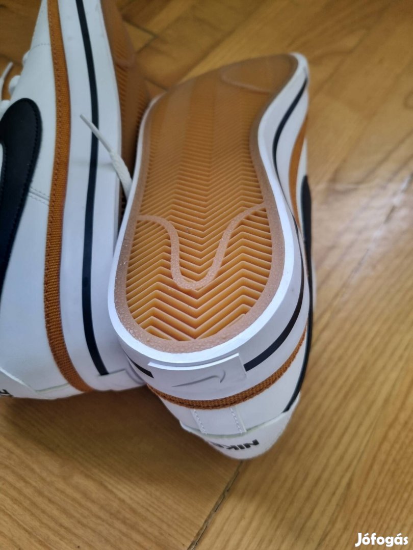 nike court legacy 40