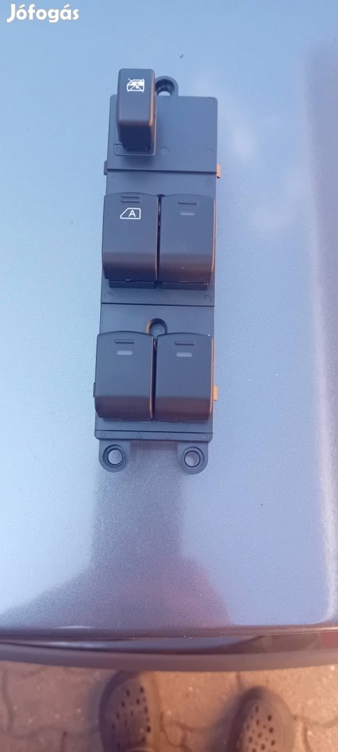 nissan navarra d40 ablakemelő kapcsoló 