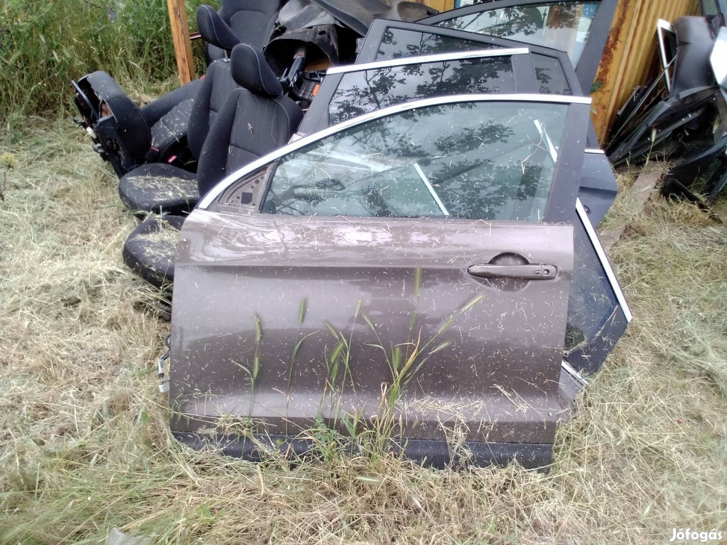 nissan qashqai 2014-2020 íg bal oldali első ajtó kompletten. 