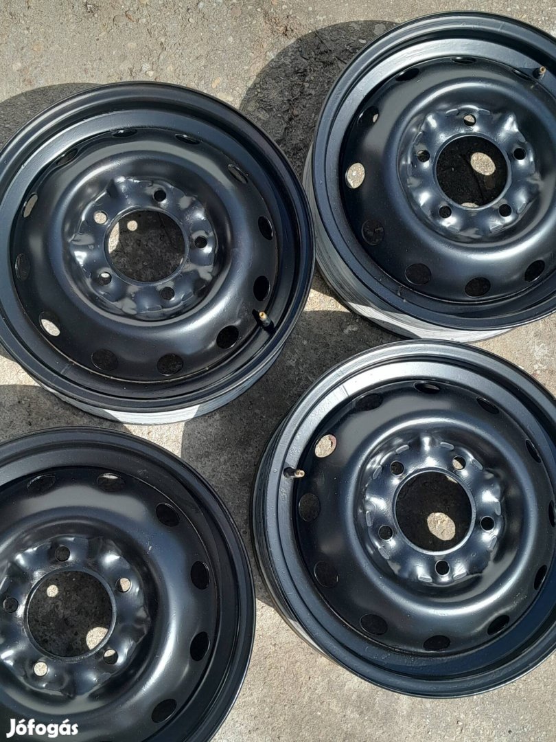 niva Mitsubishi Suzuki Kia Mazda r16 5x139.7 felni 