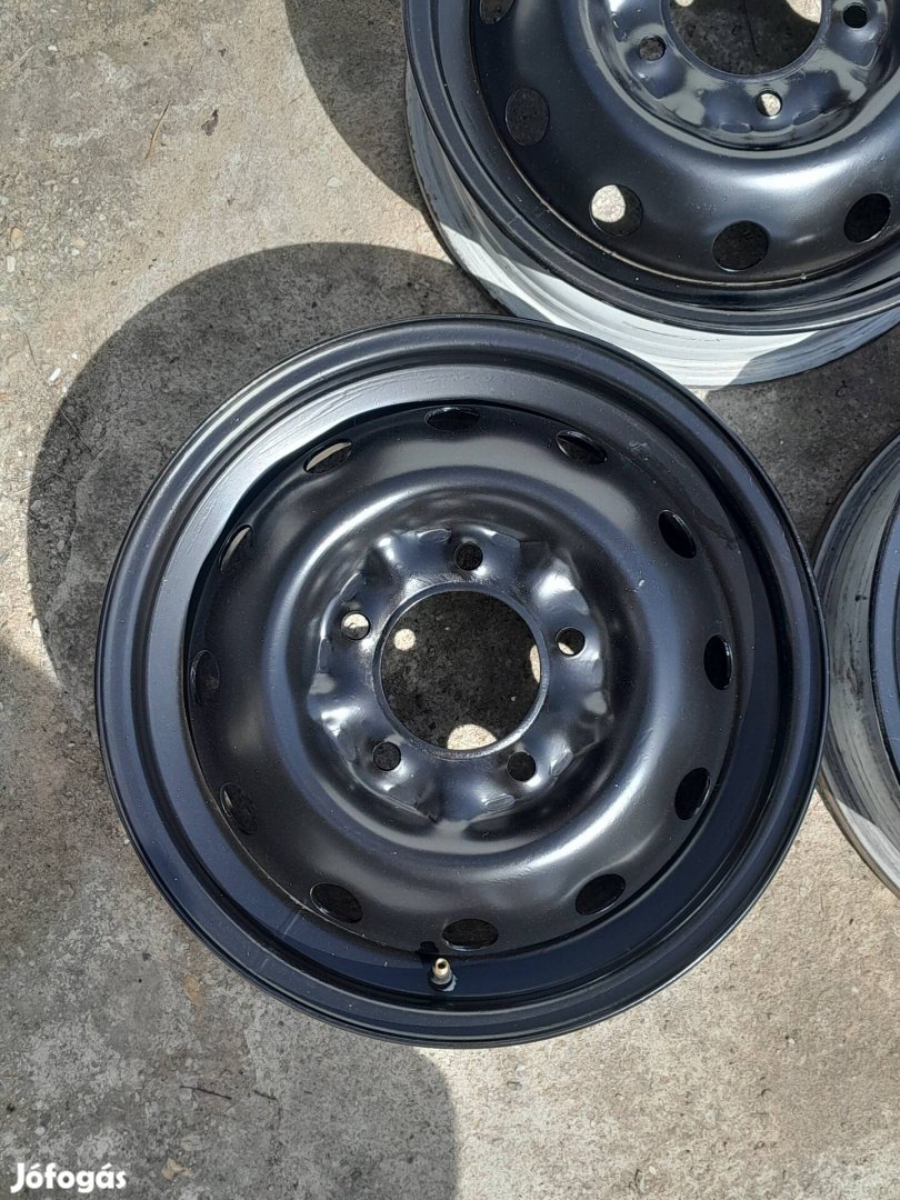 niva Mitsubishi Toyota kia mazda r16 5x139.7