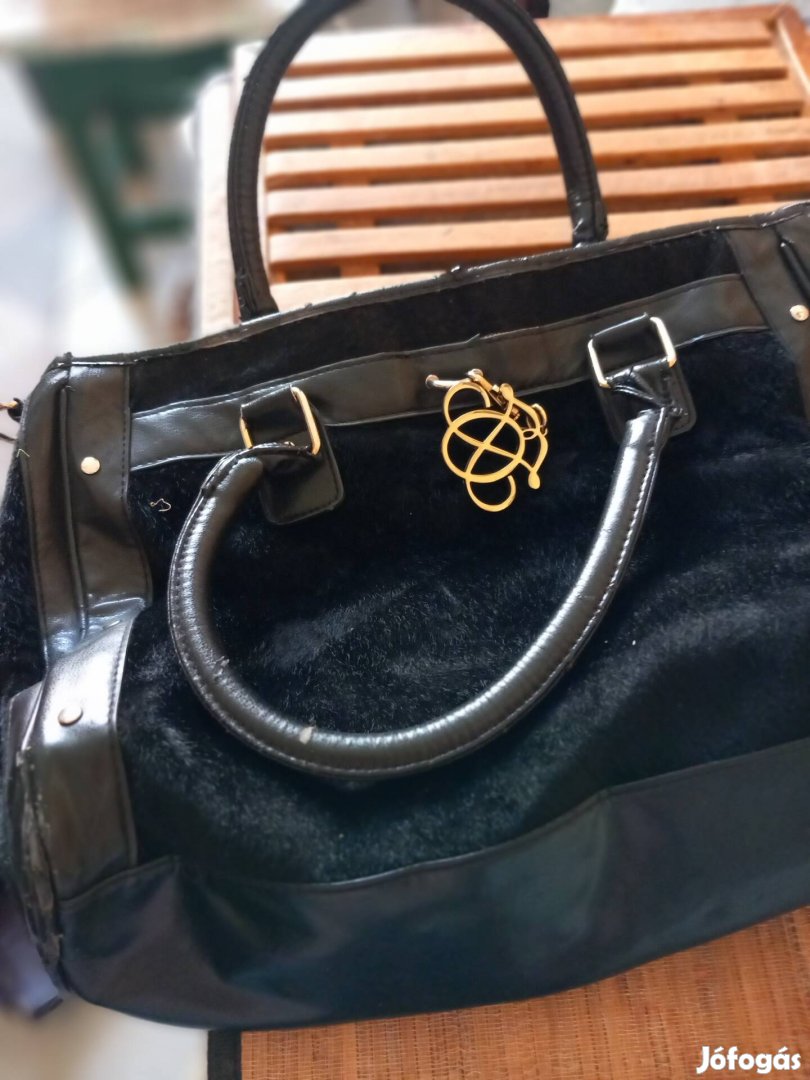 női táskák vegyesen