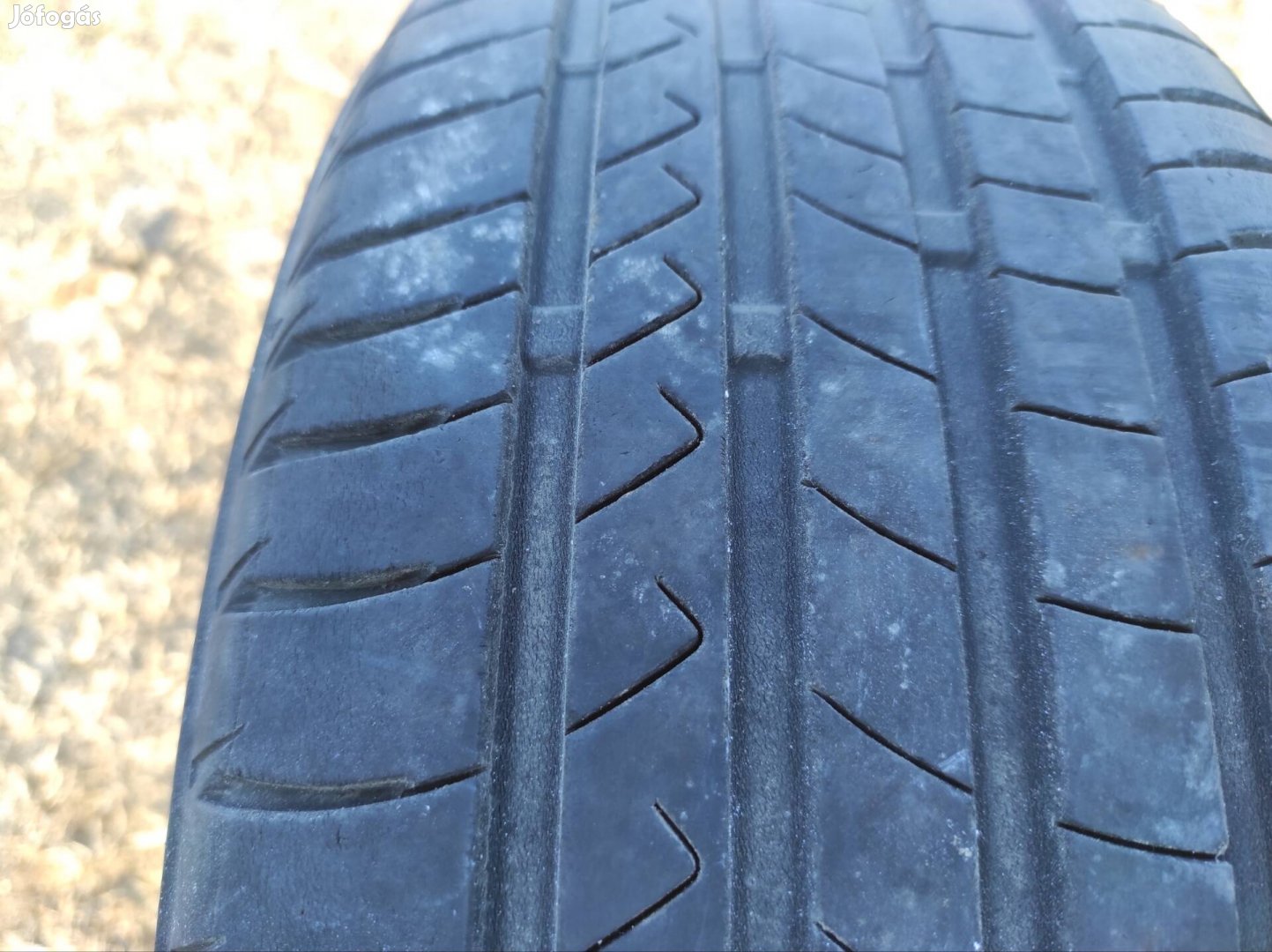 nyári gumi 205/55R16