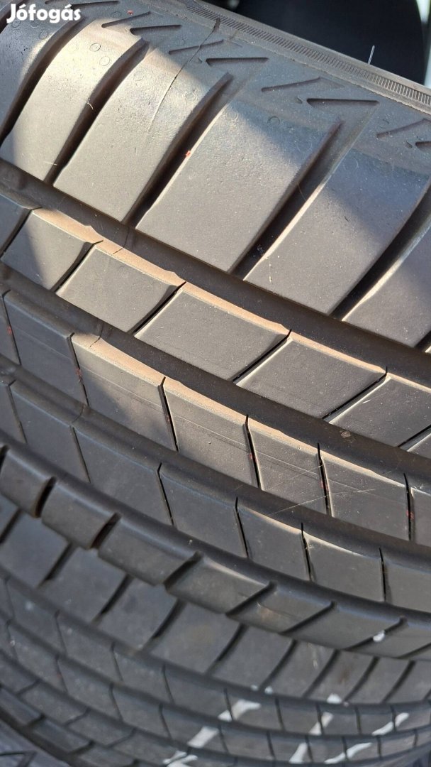 nyári gumi garnitura 195/55 r15
