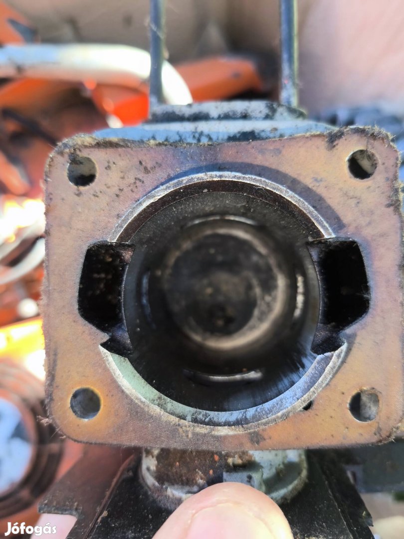 oleomac 260 láncfűrész. 