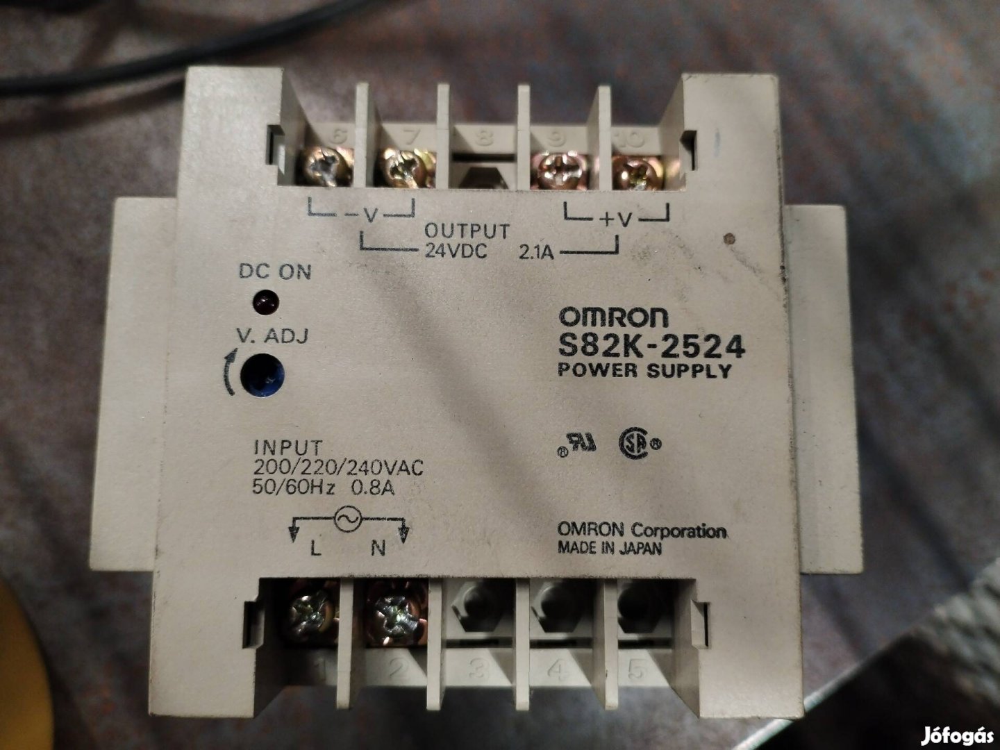 omron s82k-2524 táp egység 