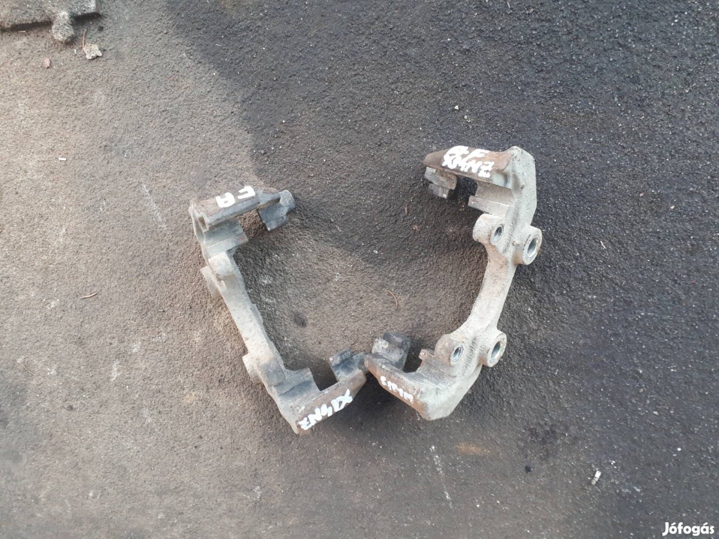 opel  astra f, 1.4  ,8V, első nyereg tartóvas 