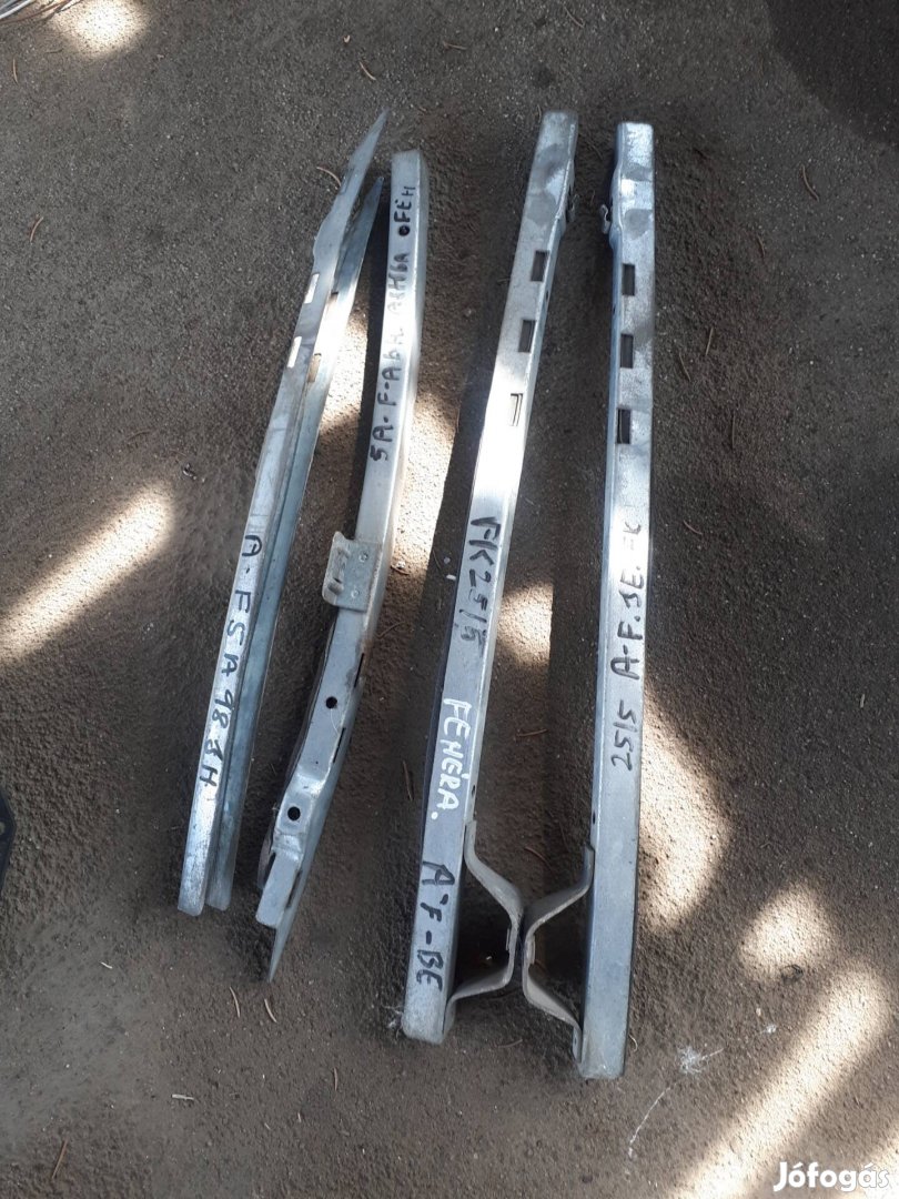 opel astra  F   1998  ,   5 ajtós ajtóüveg sín 