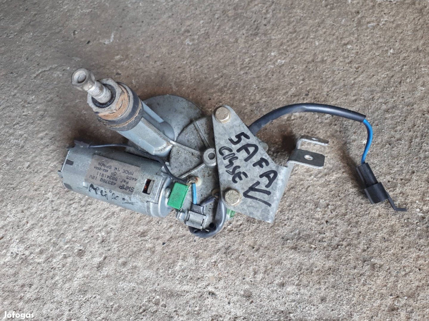opel astra   F,  1998,  5 ajtós  hátsó  ablaktörlő motor 