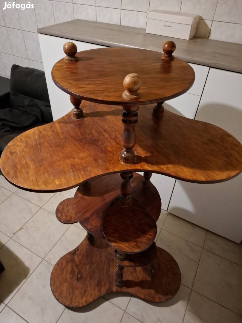 óriás virágtartó eladó