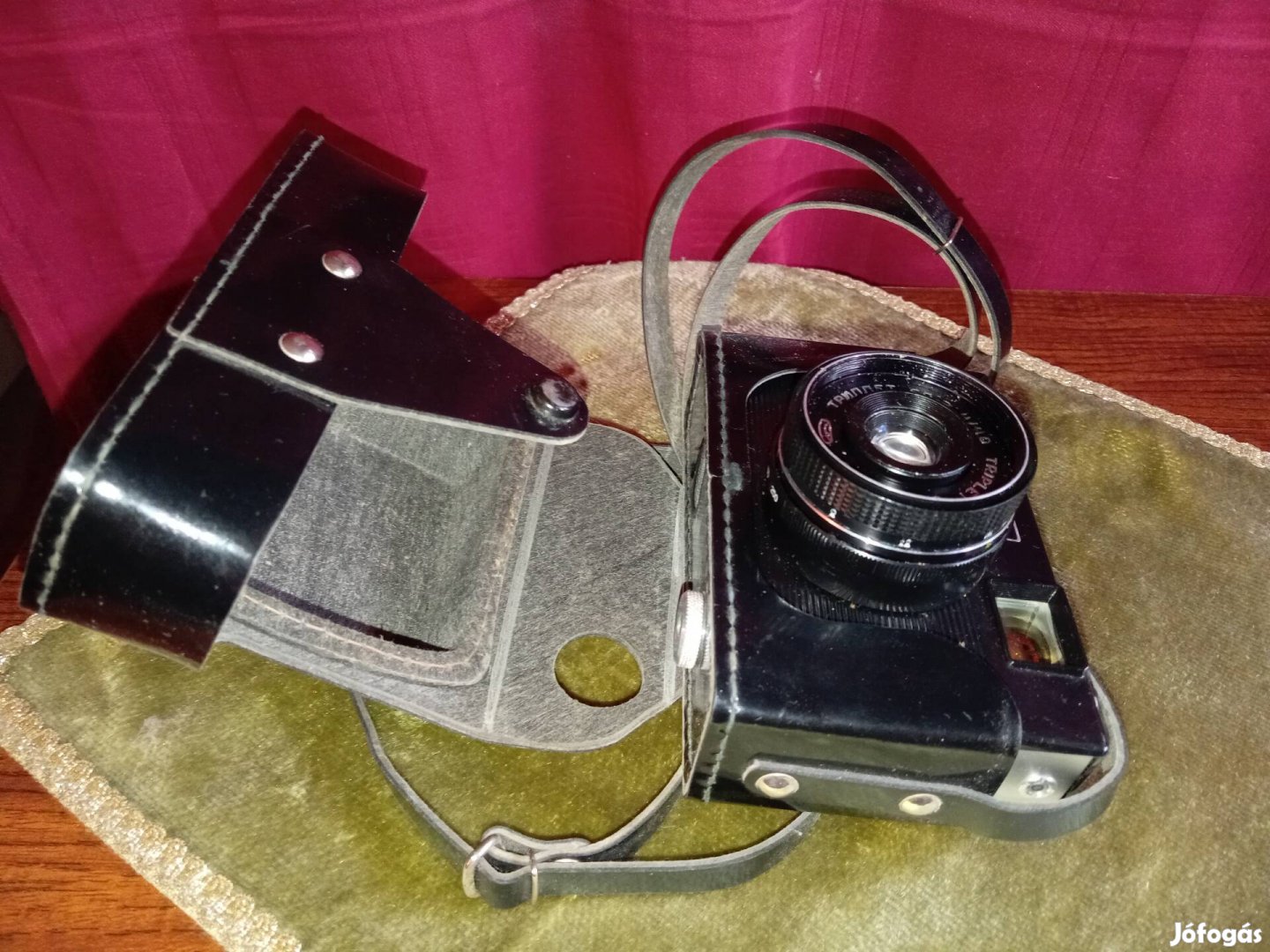orosz retro Vilija filmes fényképezőgép tokjával
