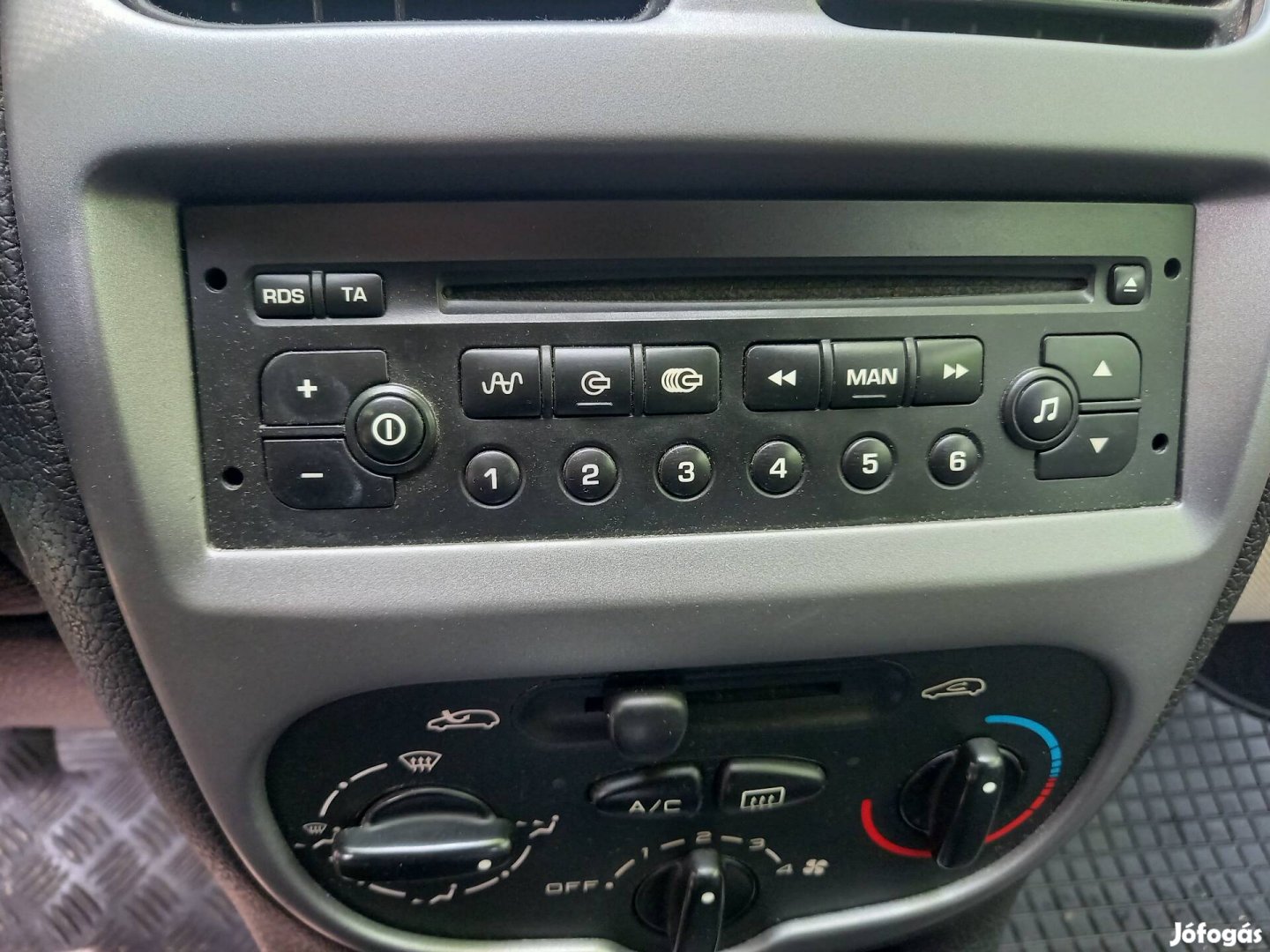 peugeot 206-307 gyári rádió fejegység