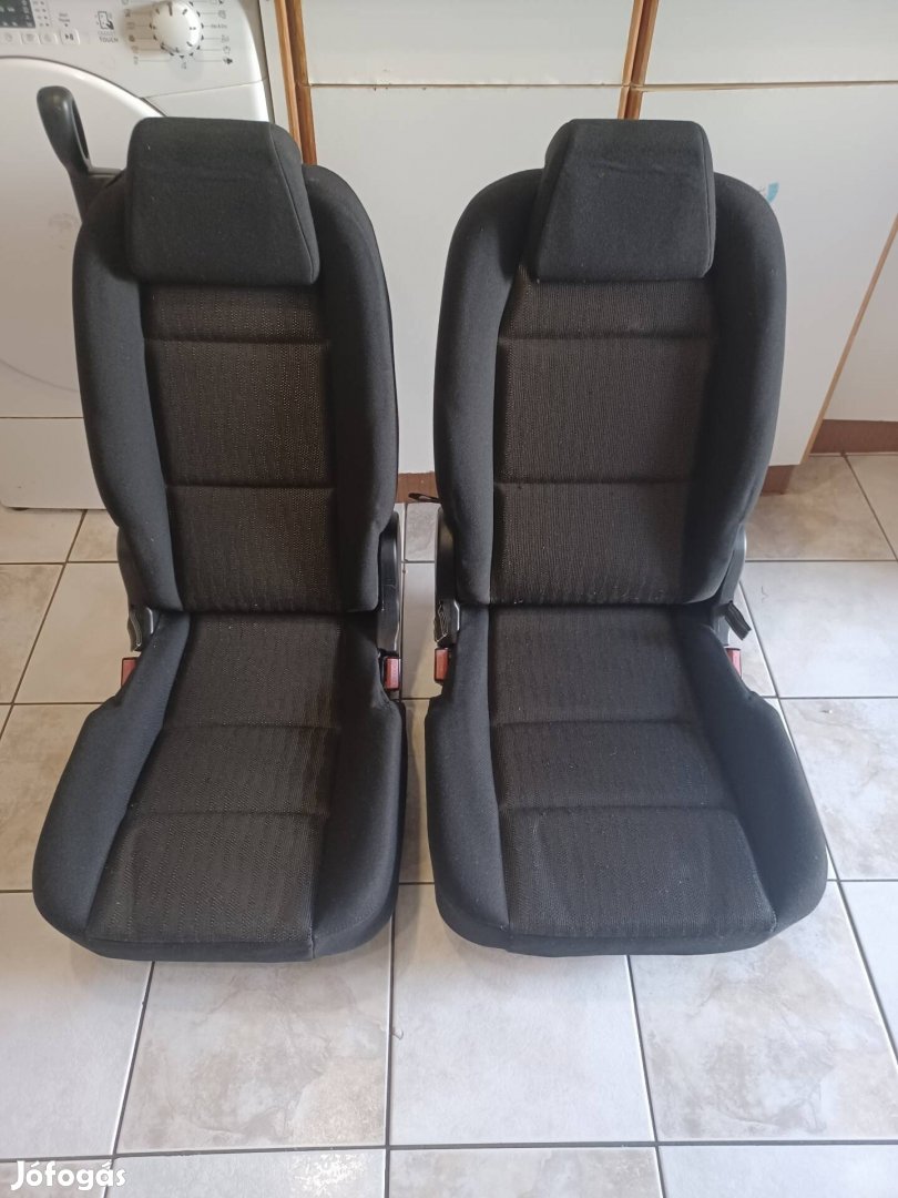 peugeot 307 308 szép 6.-7. pótülések  