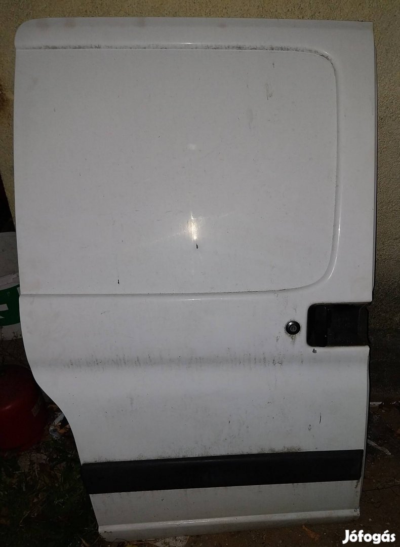 peugeot partner tolóajtó