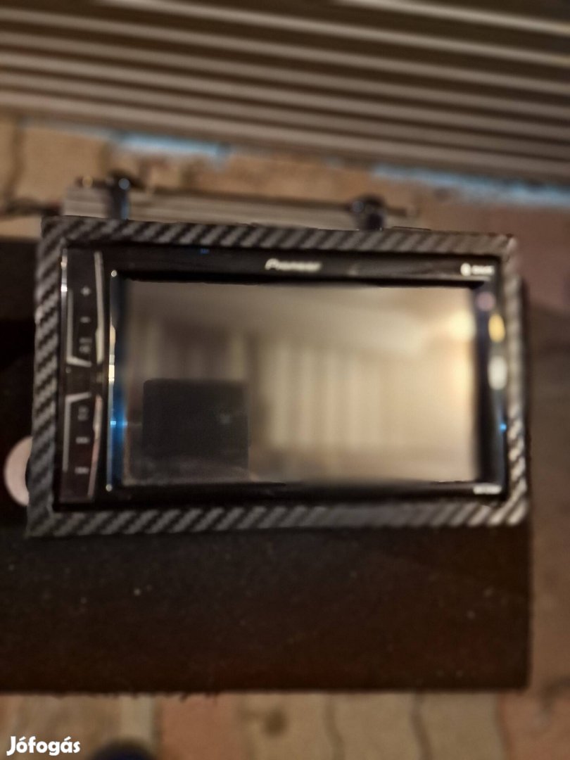 pioneer MVH-A210BT 2dines fejegység Szolnokon megtekinthető 