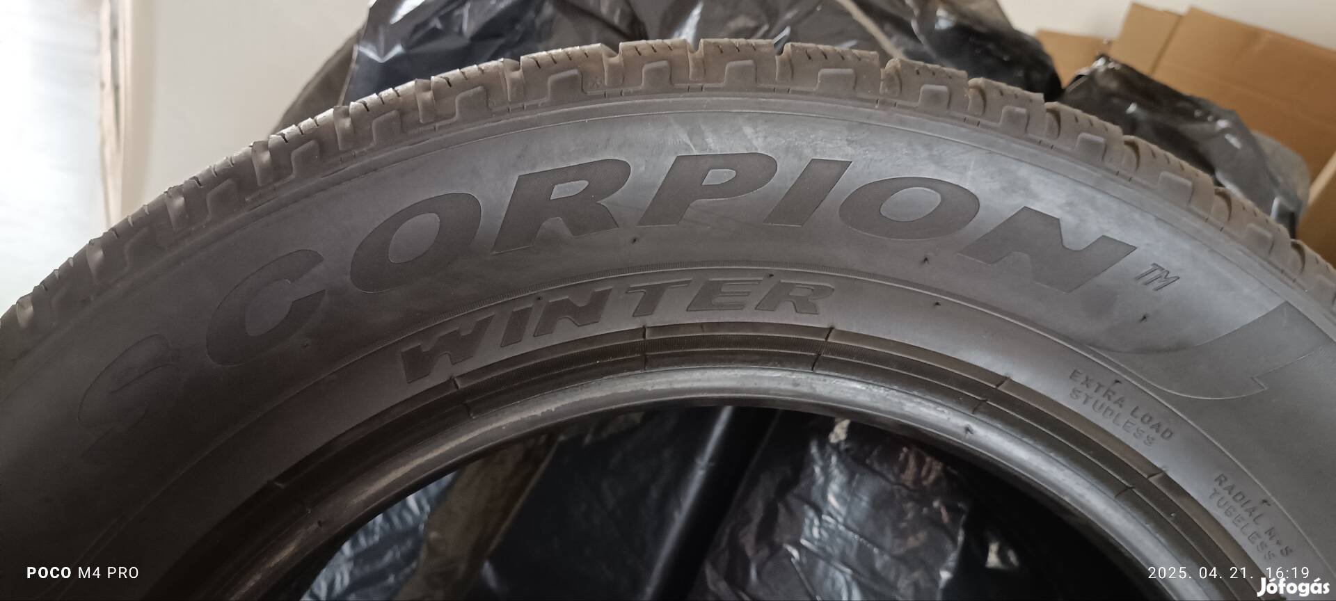 pirelli 225/60 R17  téligumi garnitúra 